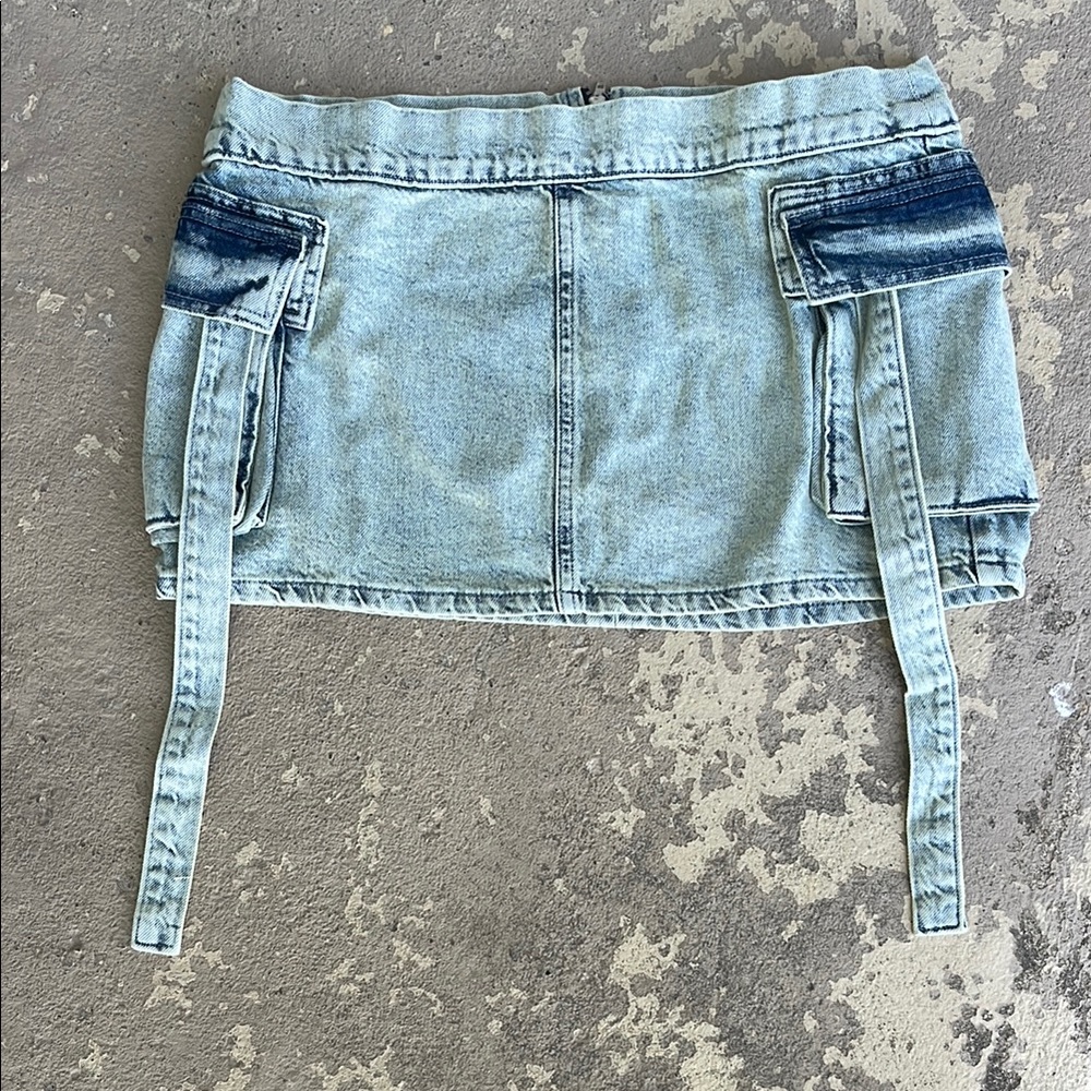 New PrettyLittleThing Blue Denim Skirt